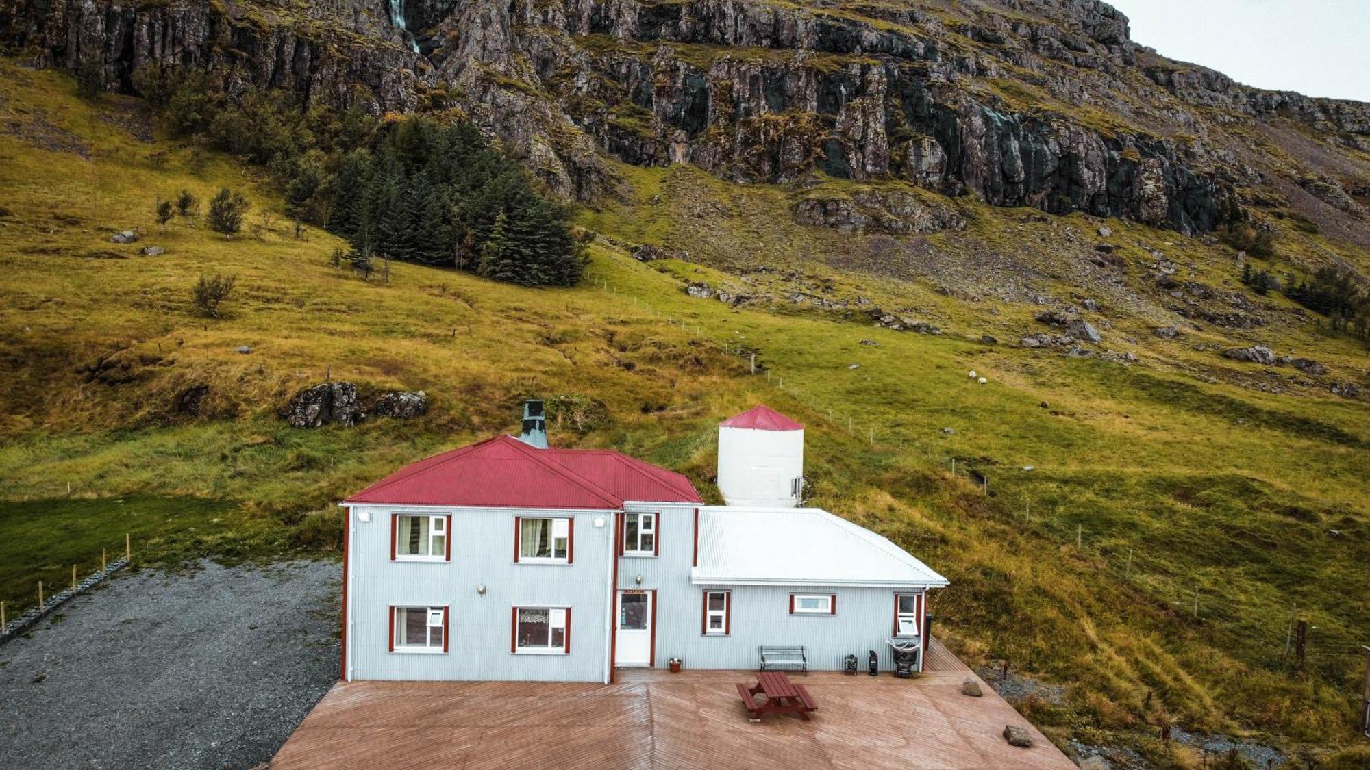 Guesthouse Stekkatun Skálafell Exteriér fotografie